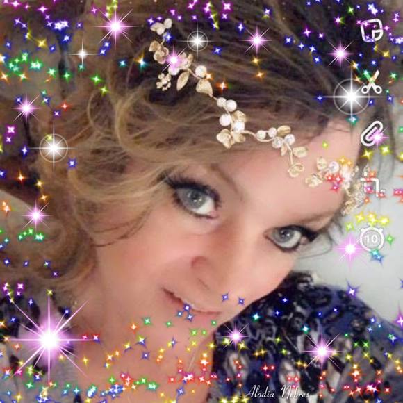 Meet your Posher, Tina - Picture 1 of 1